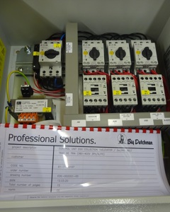 Control cab egg coll gath tray 1xelev 2xlong.belt400 3 50/60